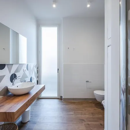 Apartment Luxury By The Sea - Design With Ac *